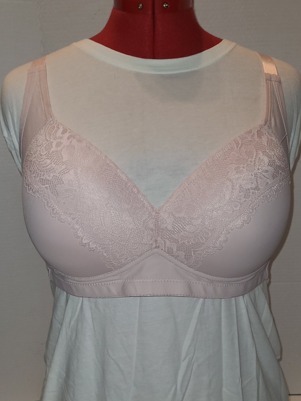 Gloria Vanderbilt Lace-Trim Wireless Bra - Light Pink 40C
